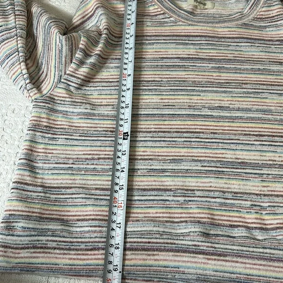Madewell Bubble-Sleeve Crop Top in Rainbow Stripes Size Large - Picture 9 of 10